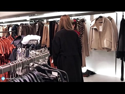 ❤️ Lesbaninoj masturbas kaj lekas butikon de ĉaso - gin gerson crystal marilyn ❤️❌ Malĉasuloj ĉe ni