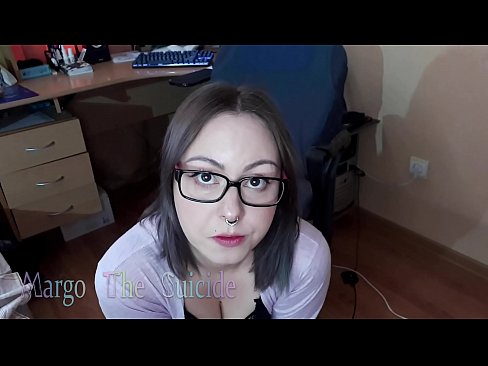 ❤️ Seksa Knabino kun Okulvitroj Suĉas Dildon Profunde sur Fotilo ❤️❌ Malĉasuloj ĉe ni